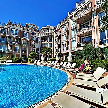 Izida Palace - Premium